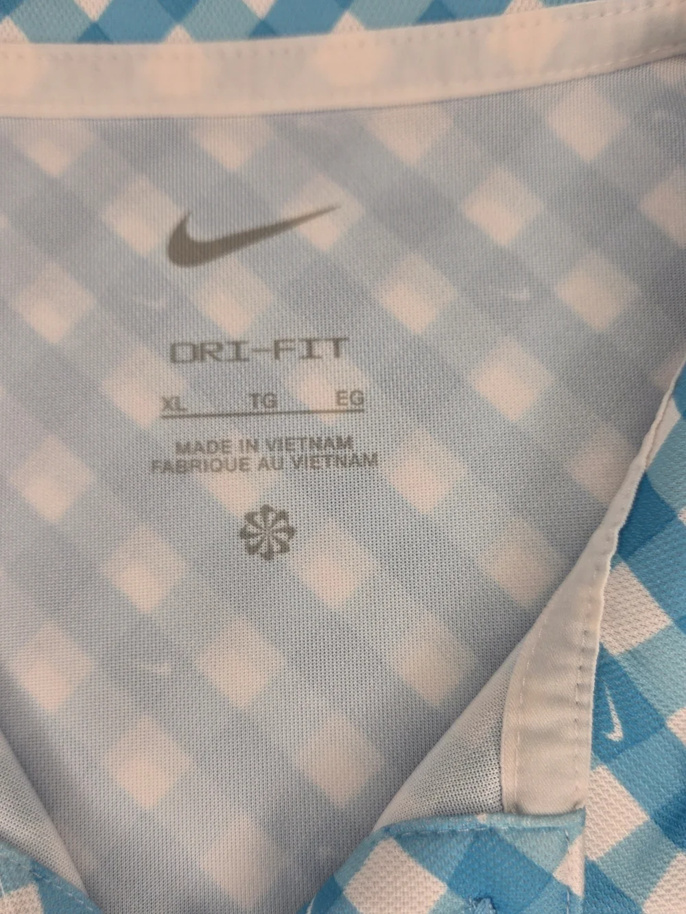 Nike women’s light
